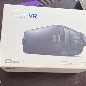 Samsung Gear VR Headset - Dark Gray